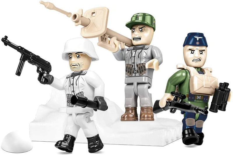 German Elite Infantry model posed figures