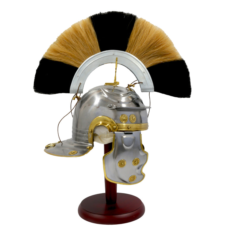 Roman Gallic G helmet right side view