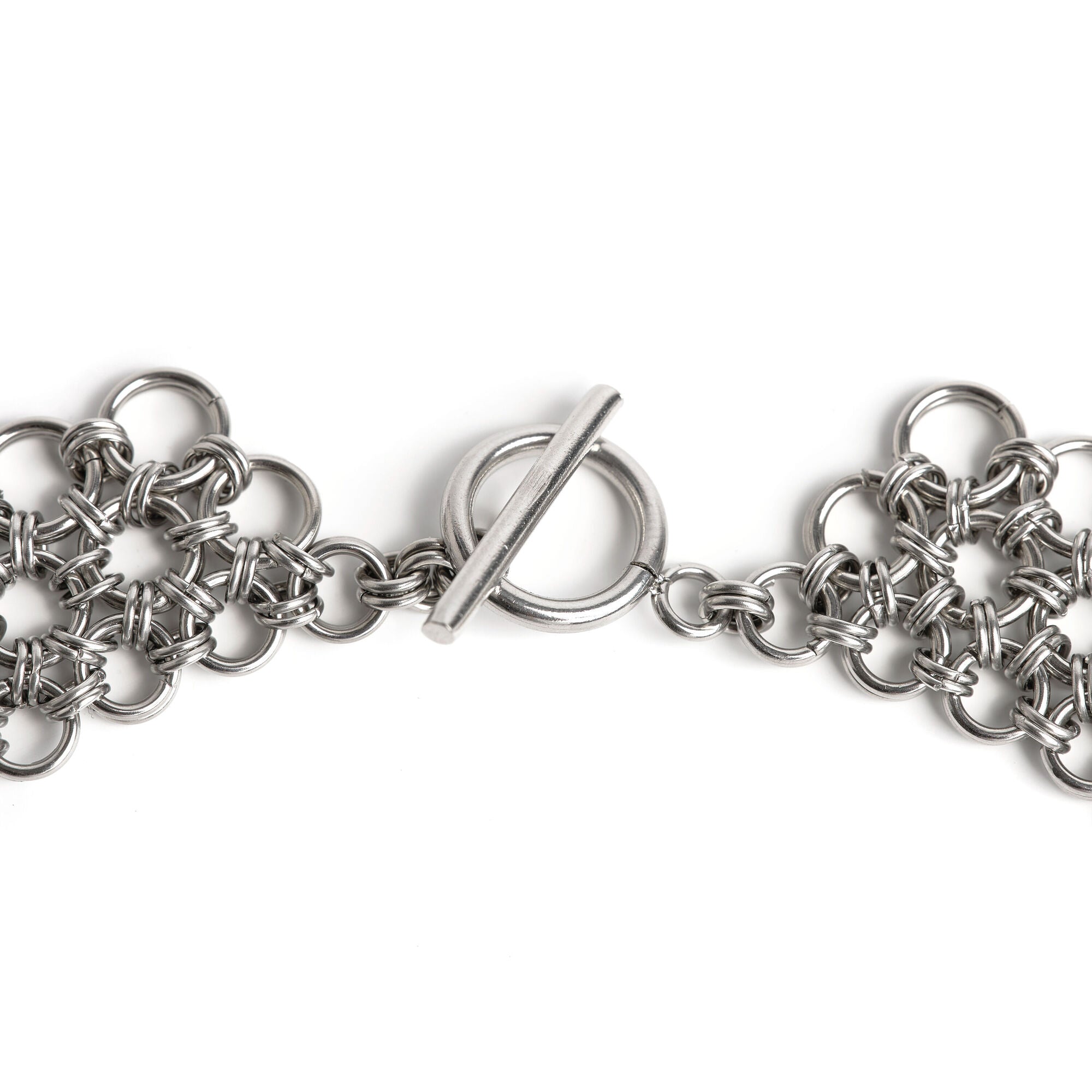 Japanese Chain Mail Weave Collar Necklace – Jewellery - Royal Armouries ...