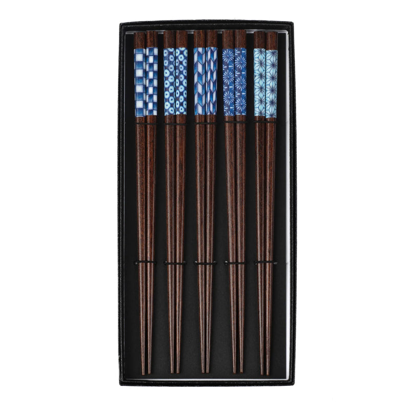 Set of wooden chopsticks with blue checkered ends in a black case