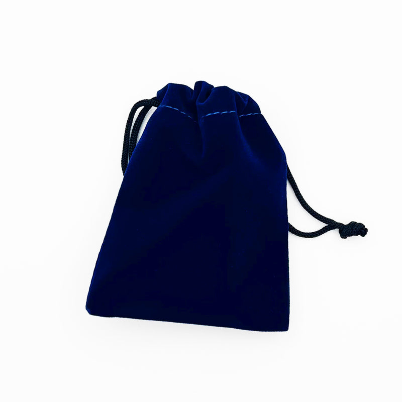 blue velvet bag drawn