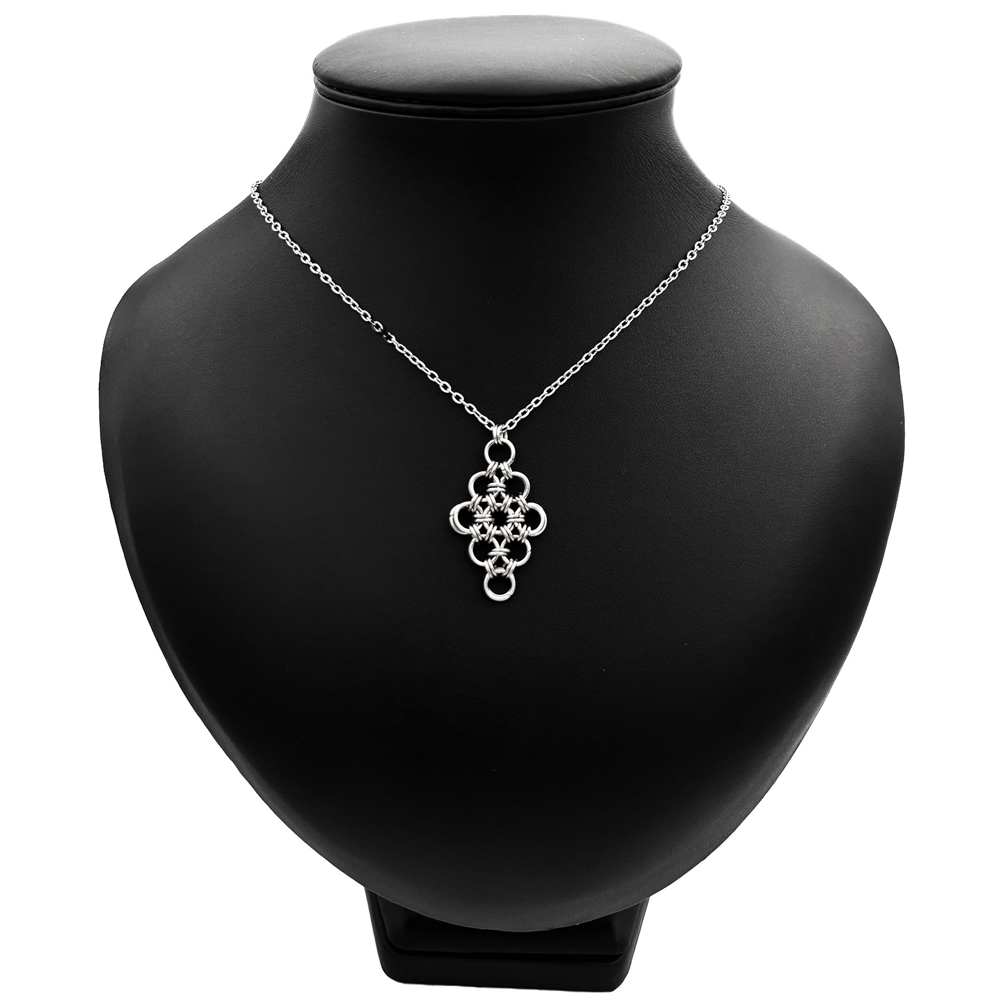 Mini Japanese Chainmail Necklace – Royal Armouries Museum Shop