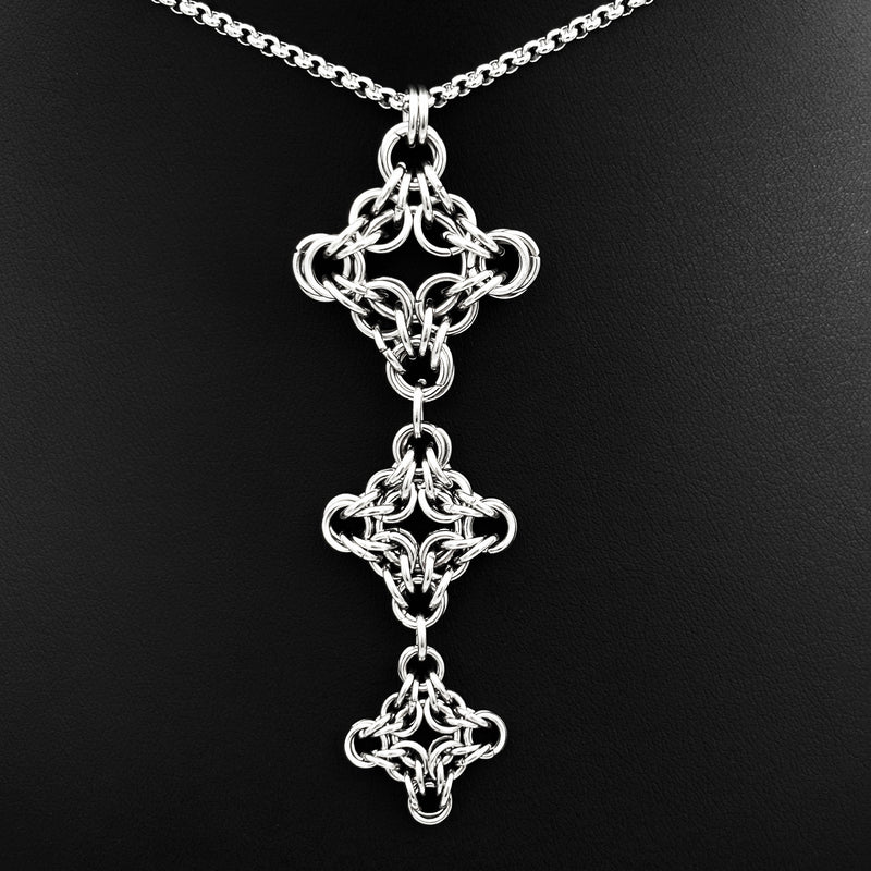 Long Diamond Chainmail Necklace – Royal Armouries Museum Shop