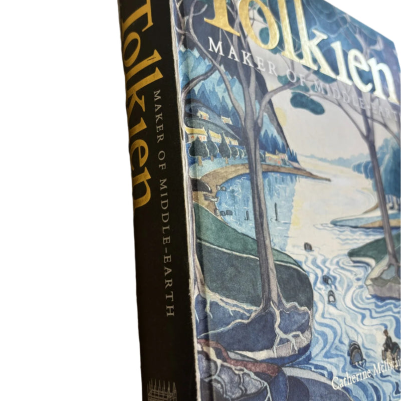 maker of middle earth spin showing scuffing and damage to the edges