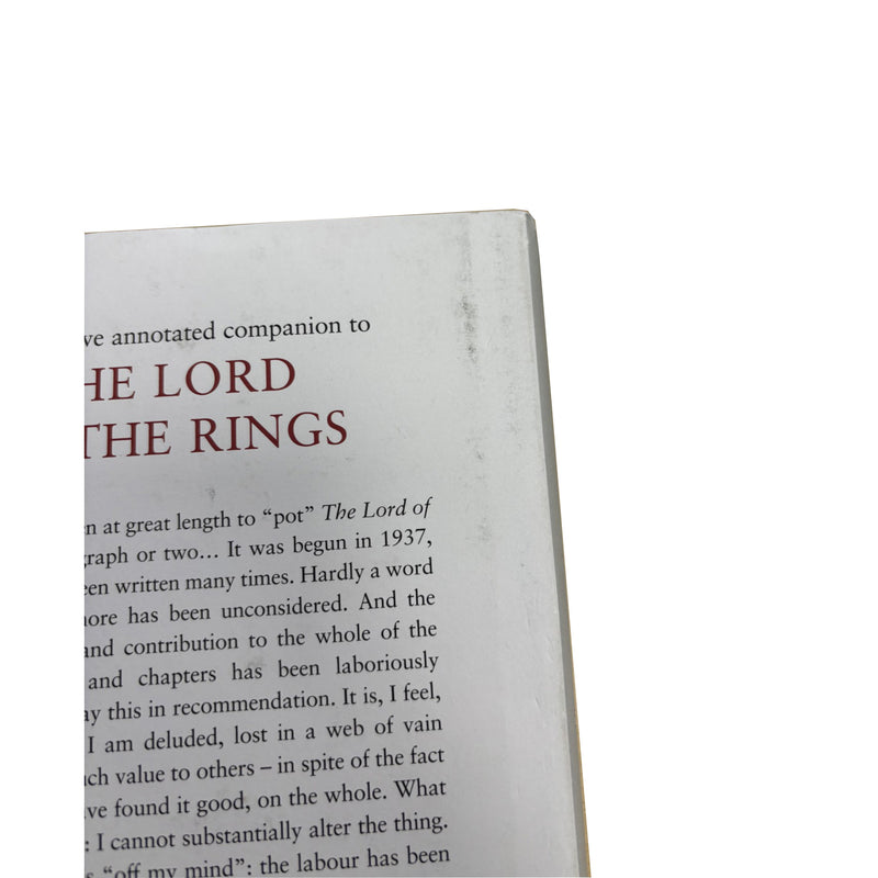 lord of the rings box set back of books showing dark scuff marks